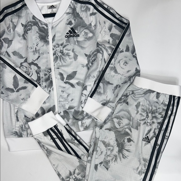 adidas Other - Adidas Kids Floral Sweatsuit